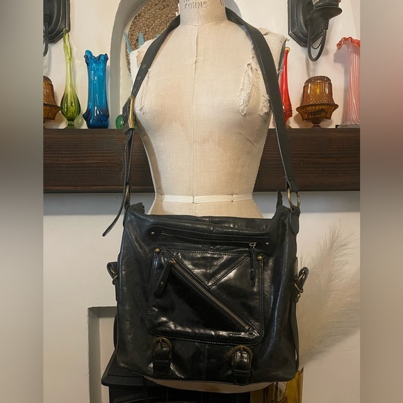 Sondra Roberts large Crossbody bag - Picture 1 of 11